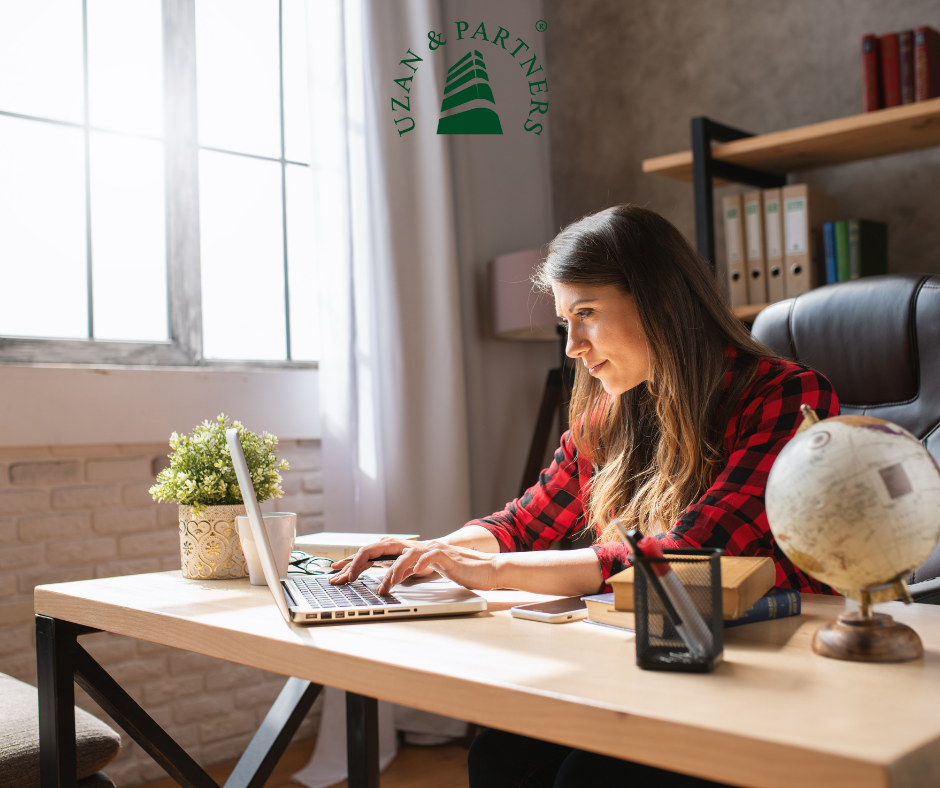 Qualche idea per creare un piccolo home office nella zona living